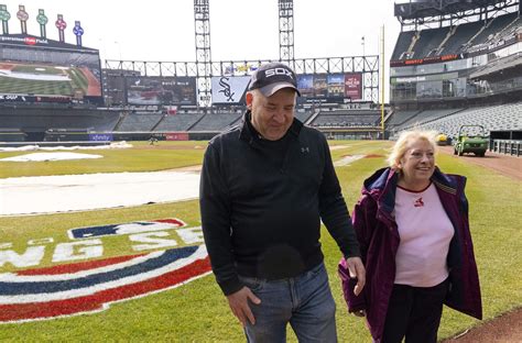 They met and became friends as neighboring season ticket holders for the White Sox. Years later, he donated a kidney to her.